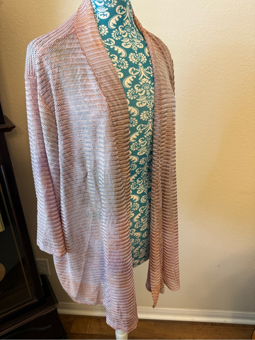 Maggie Barnes Lightweight Open Cardigan in Blush Pink